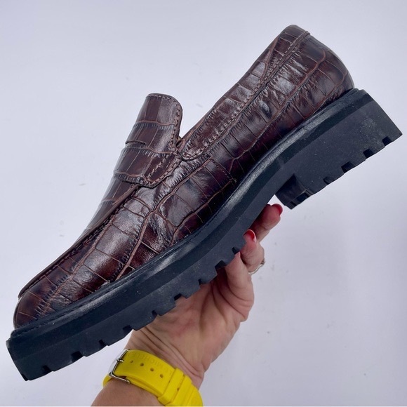 NEW Everlane Brown  Crocodile Leather Chunky Lug Sole Loafer in Size 8 - Picture 4 of 5
